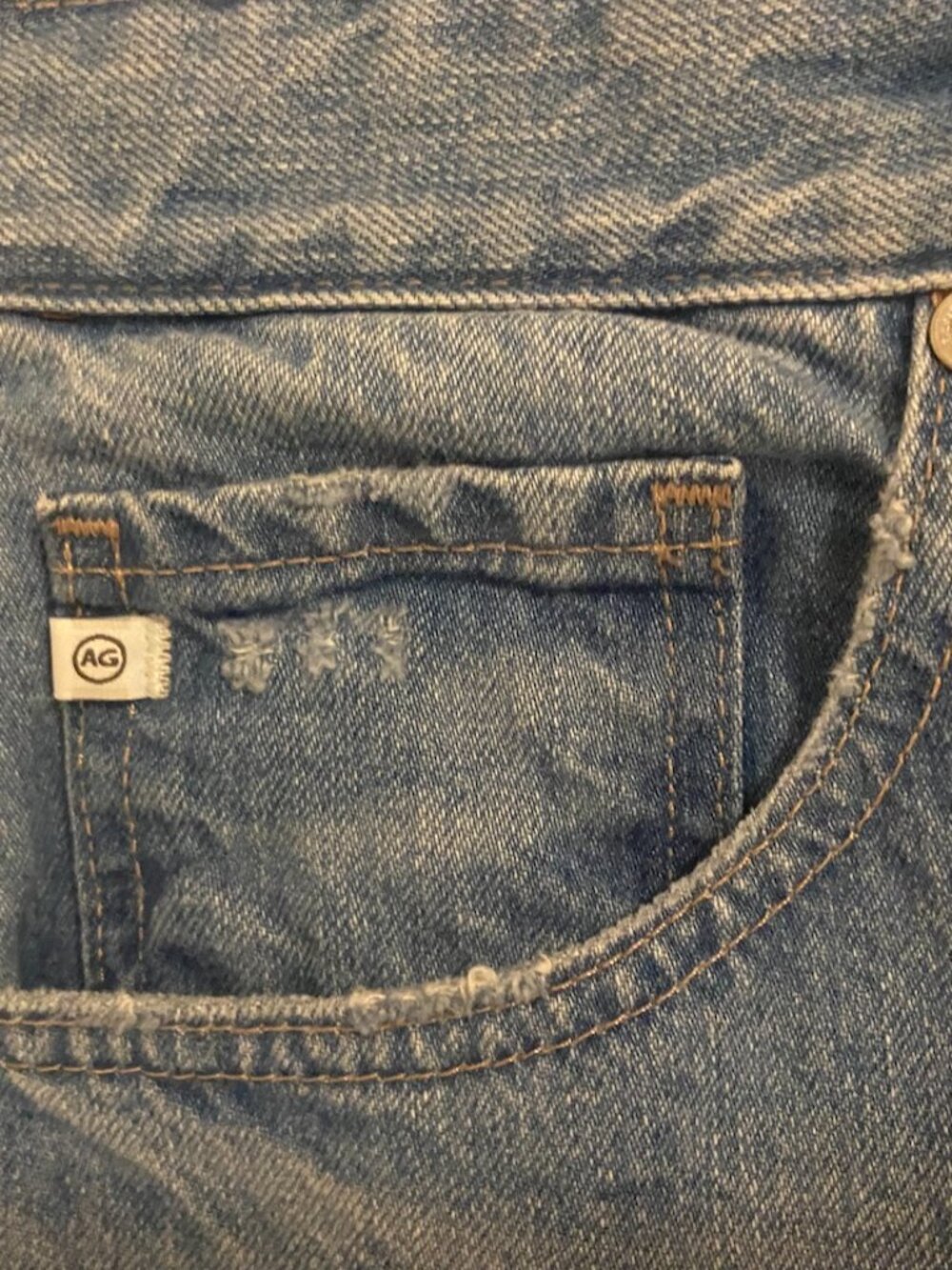 AG Adria Low Rise Wide Leg Jeans in Great Shape 30 (Size 10) - $40 - Picture 6 of 14